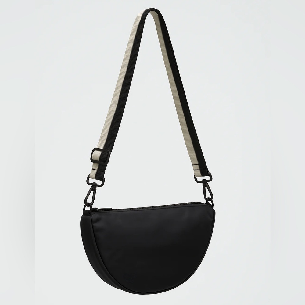 City mouse Black Crossbody Bag